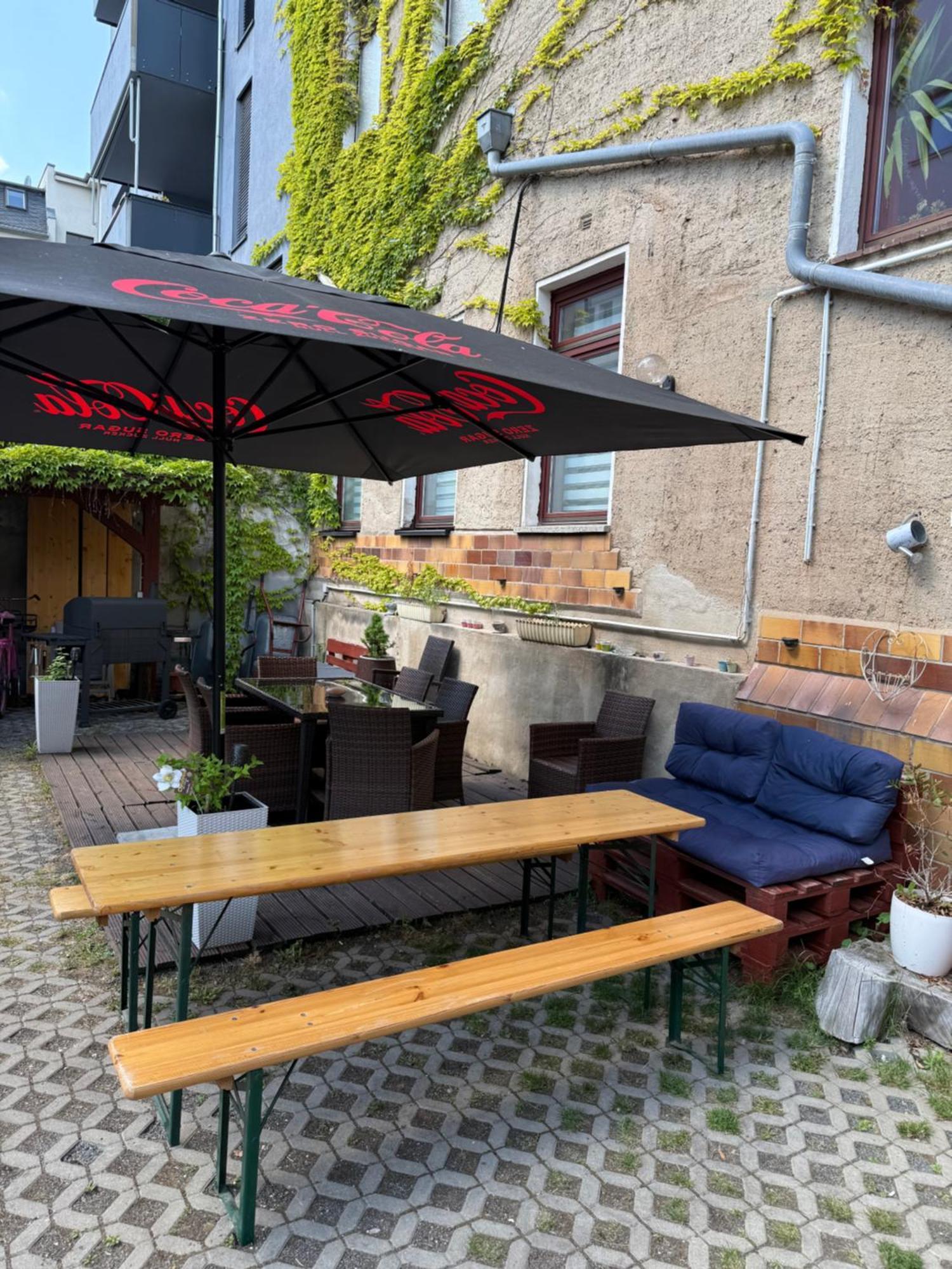 Schoene Wohnung In Bestlage Inclusive Parkplatz Leipzig Exterior foto